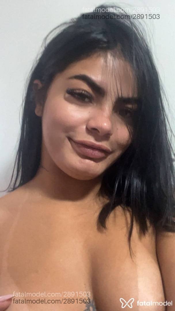 Acompanhante mulher morena (o) de olhos castanhos - Mel Mendes