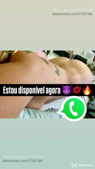 Acompanhante mulher loira (o) de olhos castanhos em Virtual - Delima