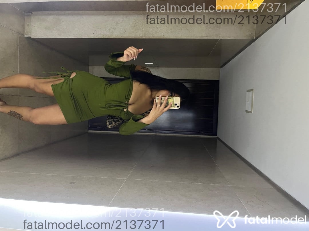 Acompanhante mulher com cabelo castanho de olhos pretos em São Paulo - Thayane Anahí