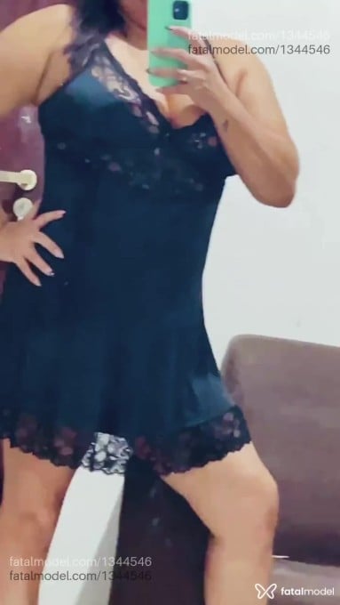 Acompanhante mulher morena (o) de olhos castanhos - Thaís Souza Acompanhante mulher morena (o) de olhos castanhos - Thaís Souza