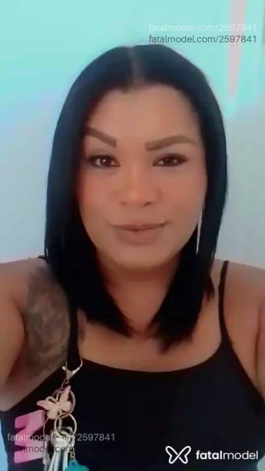 Acompanhante mulher trans morena (o) de olhos pretos em Virtual - Roluda