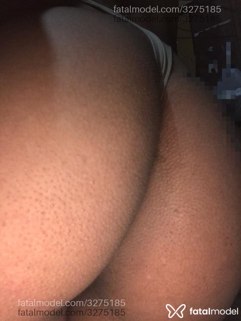 Acompanhante mulher morena (o) de olhos castanhos em Santarém - Evilly