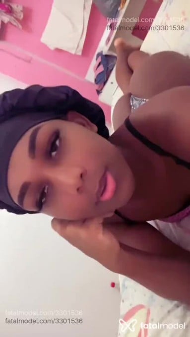 Acompanhante mulher trans morena (o) de olhos castanhos em São Paulo - Victoria Lemos