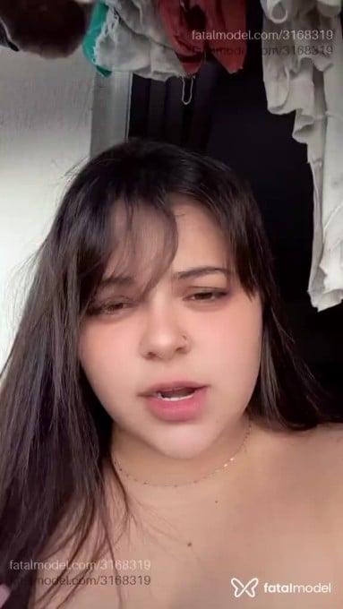 Acompanhante mulher com cabelo castanho de olhos mel em Virtual - Eduardinhamuniz