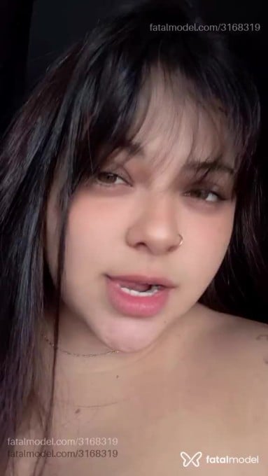 Acompanhante mulher com cabelo castanho de olhos mel em Virtual - Eduardinhamuniz