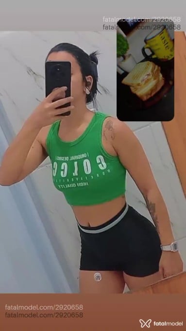 Acompanhante mulher morena (o) de olhos pretos - Rafaela