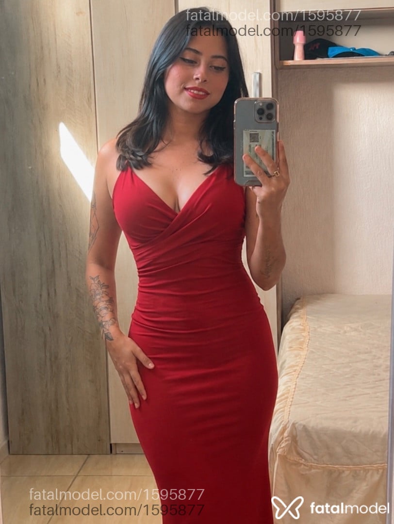 Acompanhante mulher morena (o) de olhos castanhos - Angel