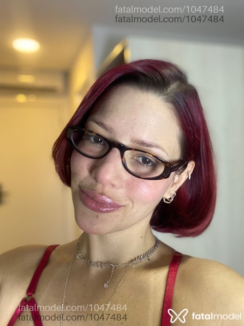 Acompanhante mulher ruiva (o) de olhos castanhos em São Paulo - Aurora