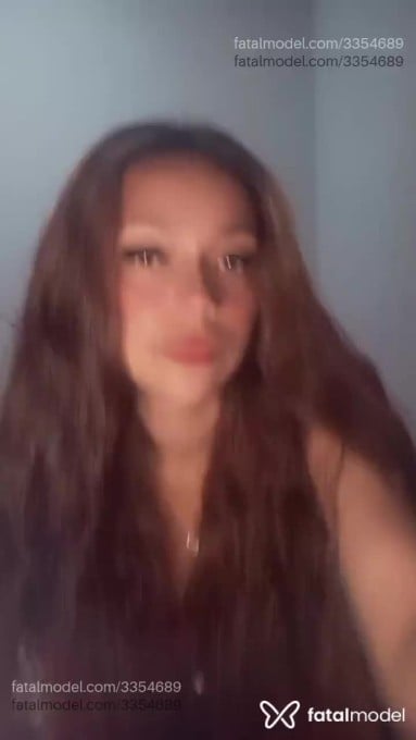 Acompanhante mulher ruiva (o) de olhos castanhos - Eduarda Acompanhante mulher ruiva (o) de olhos castanhos - Eduarda