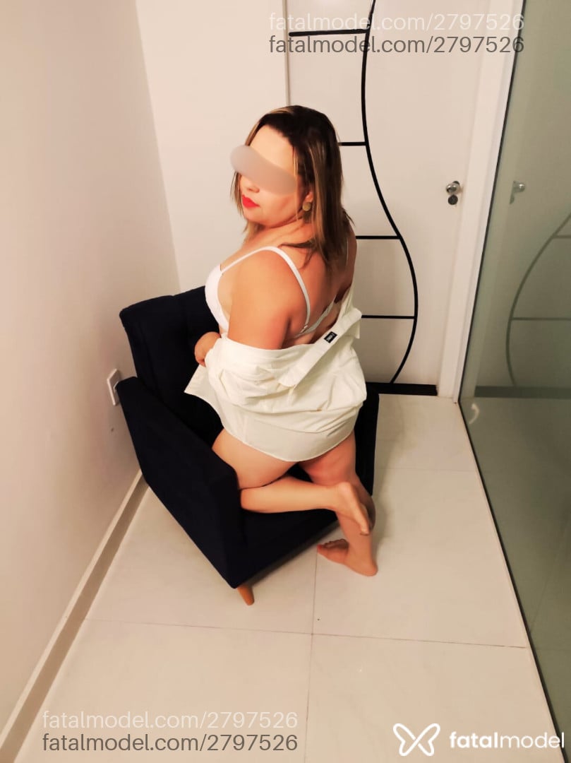 Acompanhante mulher loira (o) de olhos castanhos em Hortolândia - Jessy Sinclair