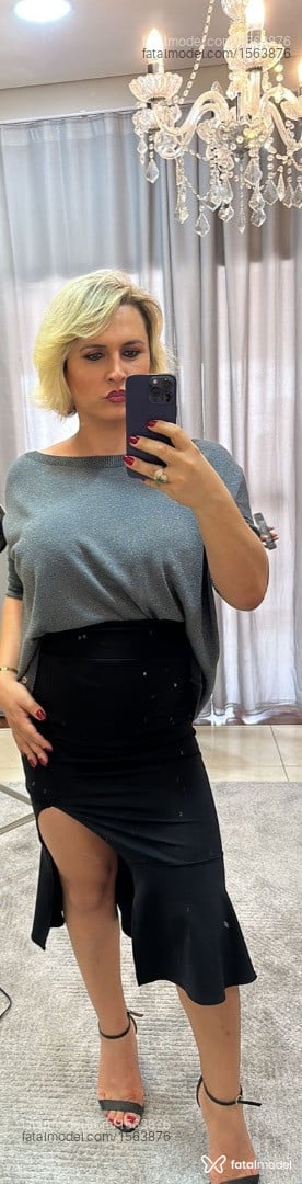 Acompanhante travesti loira (o) de olhos castanhos em Uberlândia - Vicky