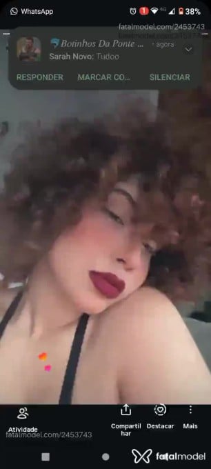 Acompanhante mulher ruiva (o) de olhos castanhos - Mia Chandia