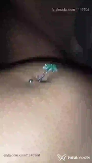 Acompanhante travesti morena (o) de olhos cinza em Santos - Alycia Pantoja