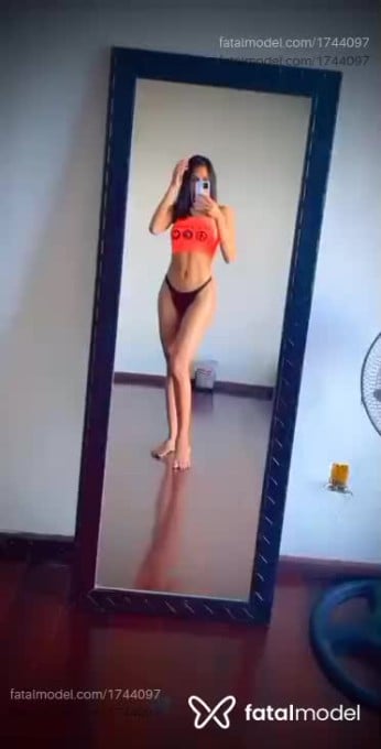 Acompanhante mulher trans morena (o) de olhos pretos em Balneário Camboriú Acompanhante mulher trans morena (o) de olhos pretos em Balneário Camboriú - Agathinha