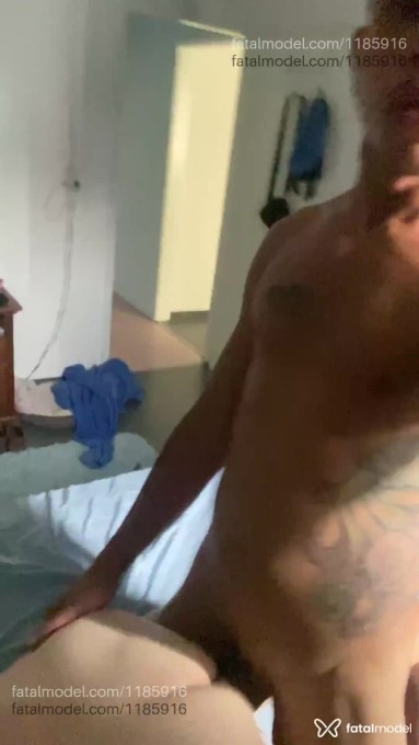 Acompanhante homem morena (o) de olhos castanhos - Felipe Acompanhante homem morena (o) de olhos castanhos - Felipe
