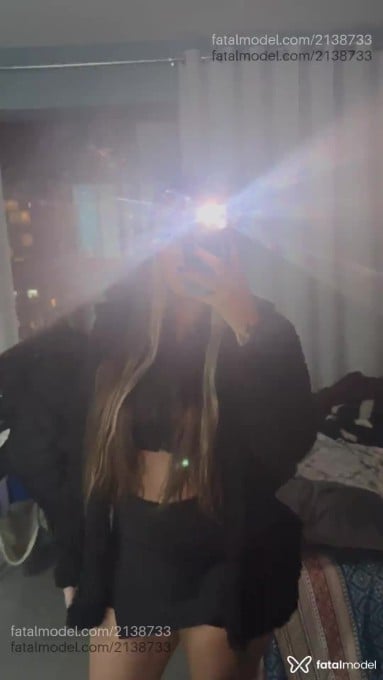 Acompanhante mulher com cabelo castanho de olhos mel em São Paulo - Lua