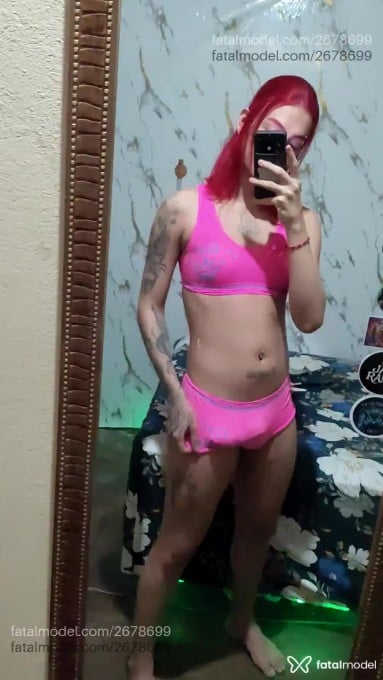 Acompanhante mulher trans morena (o) de olhos castanhos em Virtual - Medusa