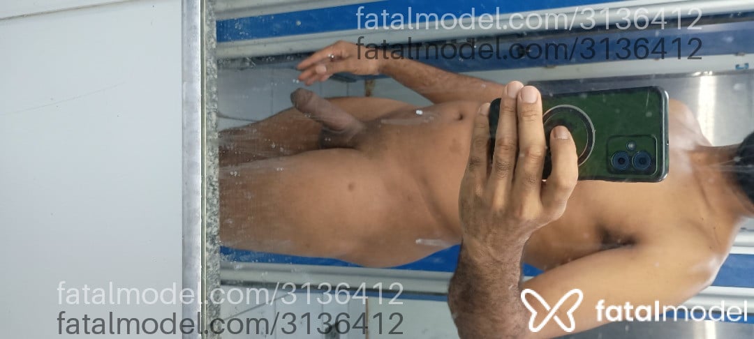 Acompanhante homem com cabelo castanho de olhos castanhos em Resende - Baianinho
