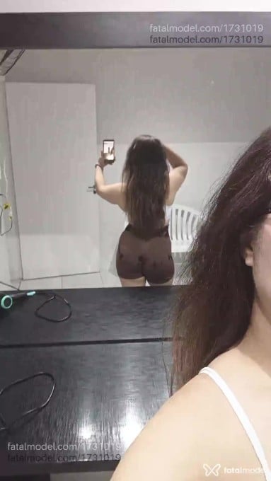 Acompanhante mulher loira (o) de olhos verdes em Porto Alegre - Raika
