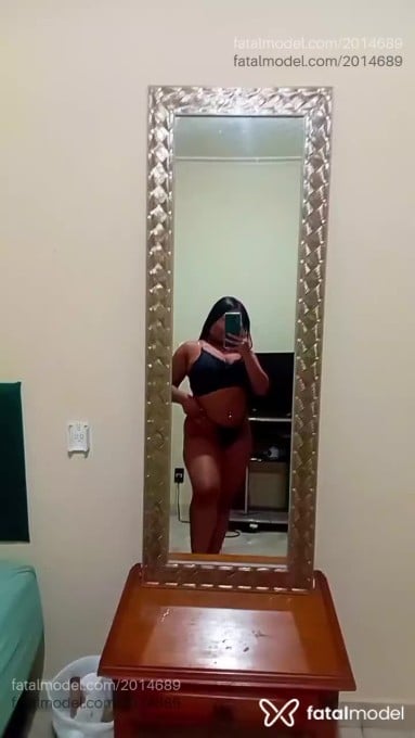 Acompanhante mulher com cabelo castanho de olhos castanhos em Catanduva - Larissa