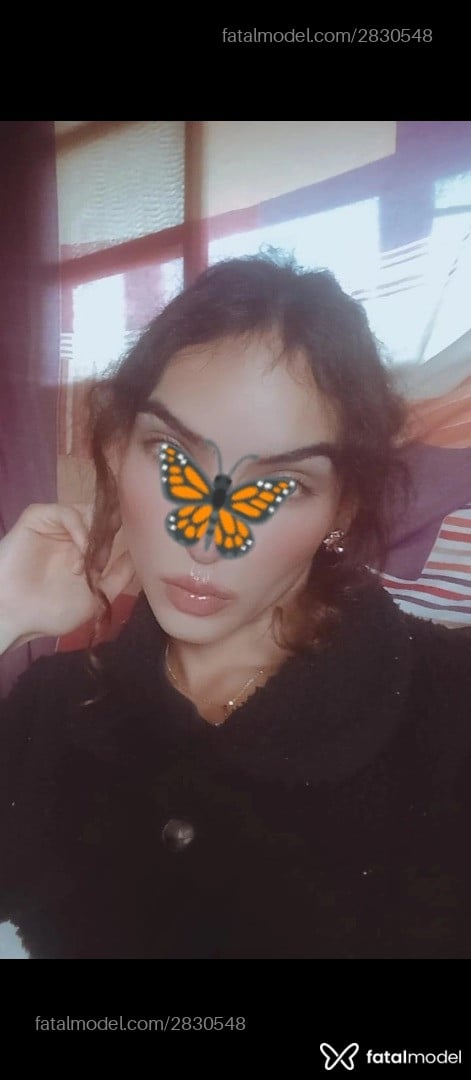 Acompanhante mulher trans com cabelo castanho de olhos castanhos em Videira - Manu
