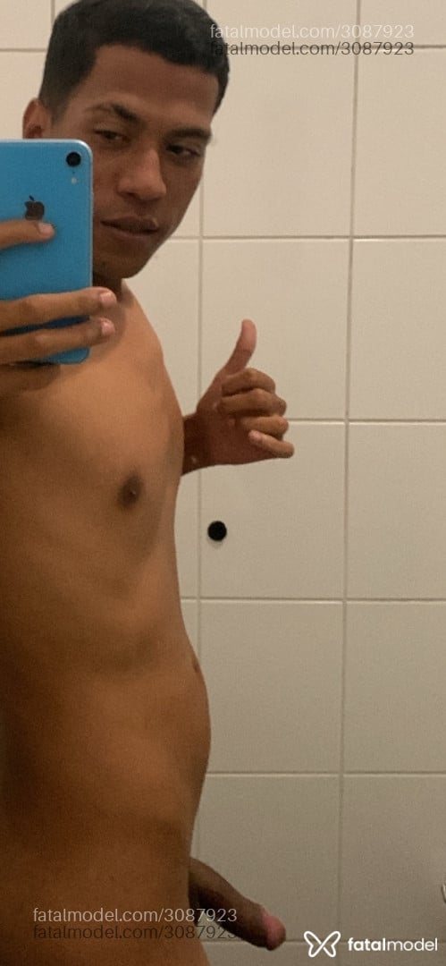 Acompanhante homem morena (o) de olhos pretos em Rio Branco - Moreninsemfresc