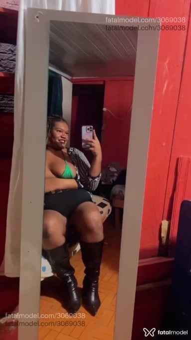 Acompanhante mulher trans morena (o) de olhos pretos em Taquarituba - Brenda Mansur
