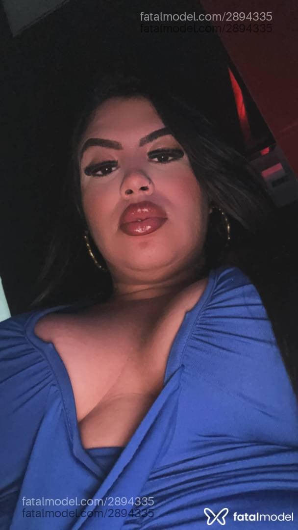 Acompanhante mulher morena (o) de olhos castanhos - Brenda Maya