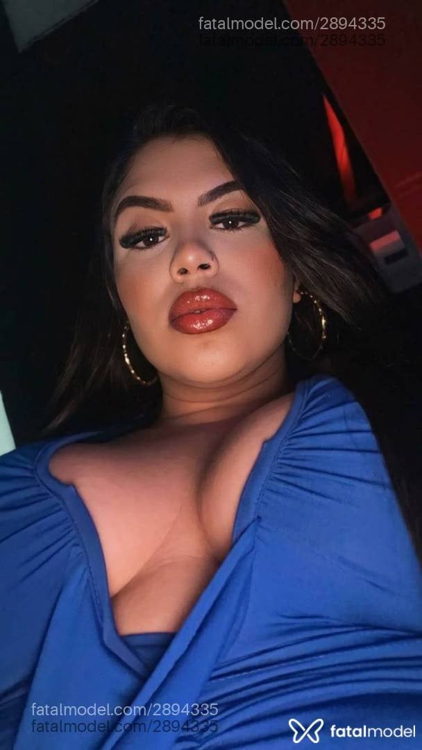 Acompanhante mulher morena (o) de olhos castanhos - Brenda Maya