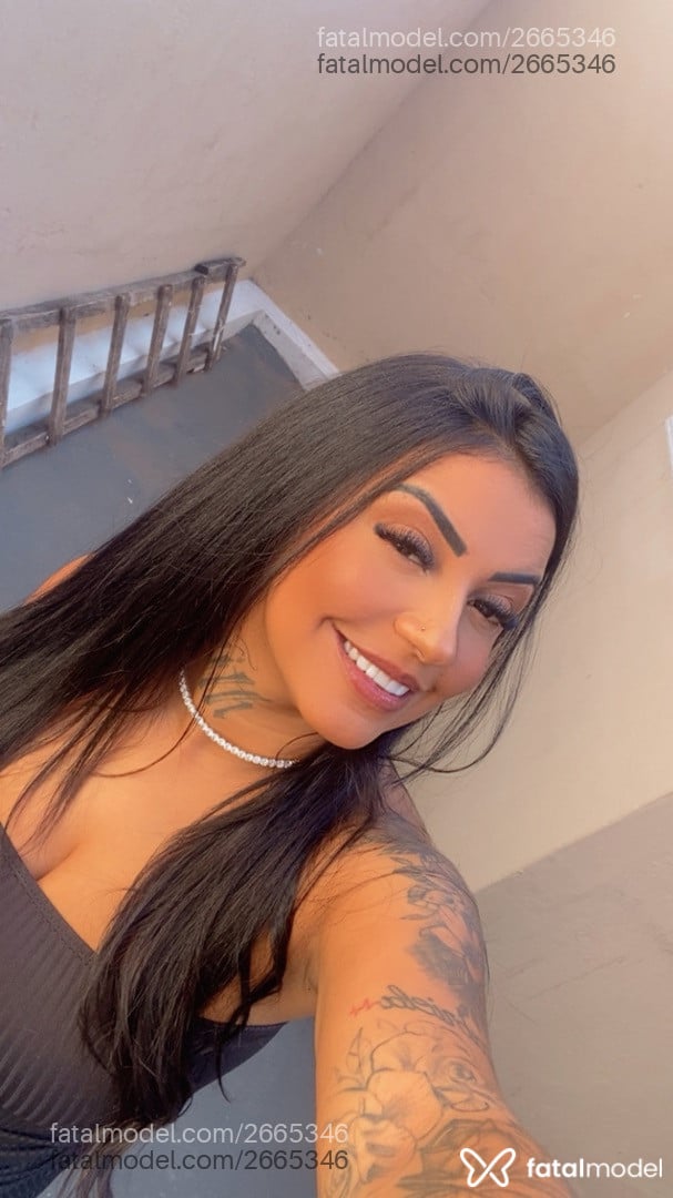 Acompanhante mulher morena (o) de olhos pretos - índionara Acompanhante mulher morena (o) de olhos pretos - índionara