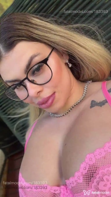 Acompanhante mulher loira (o) de olhos azuis em Araçatuba - Nicoly Lara