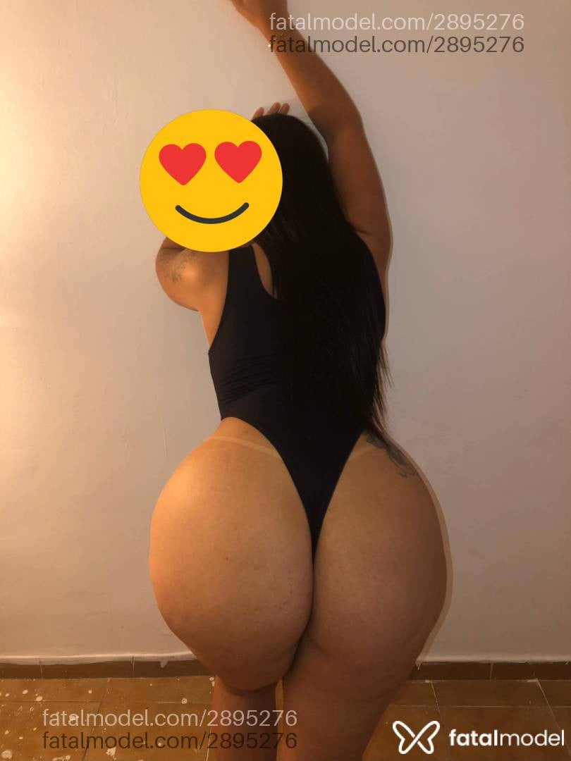 Acompanhante mulher morena (o) de olhos pretos - Lorenn