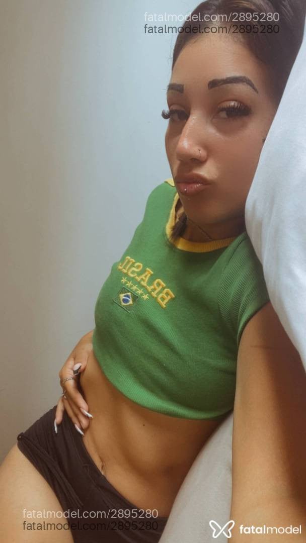 Acompanhante mulher morena (o) de olhos castanhos em Capão da Canoa Acompanhante mulher morena (o) de olhos castanhos em Capão da Canoa - Thalita Medeiros