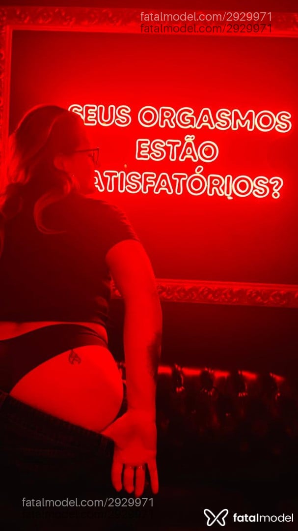 Acompanhante mulher loira (o) de olhos castanhos em Porto Alegre - Suagostosa