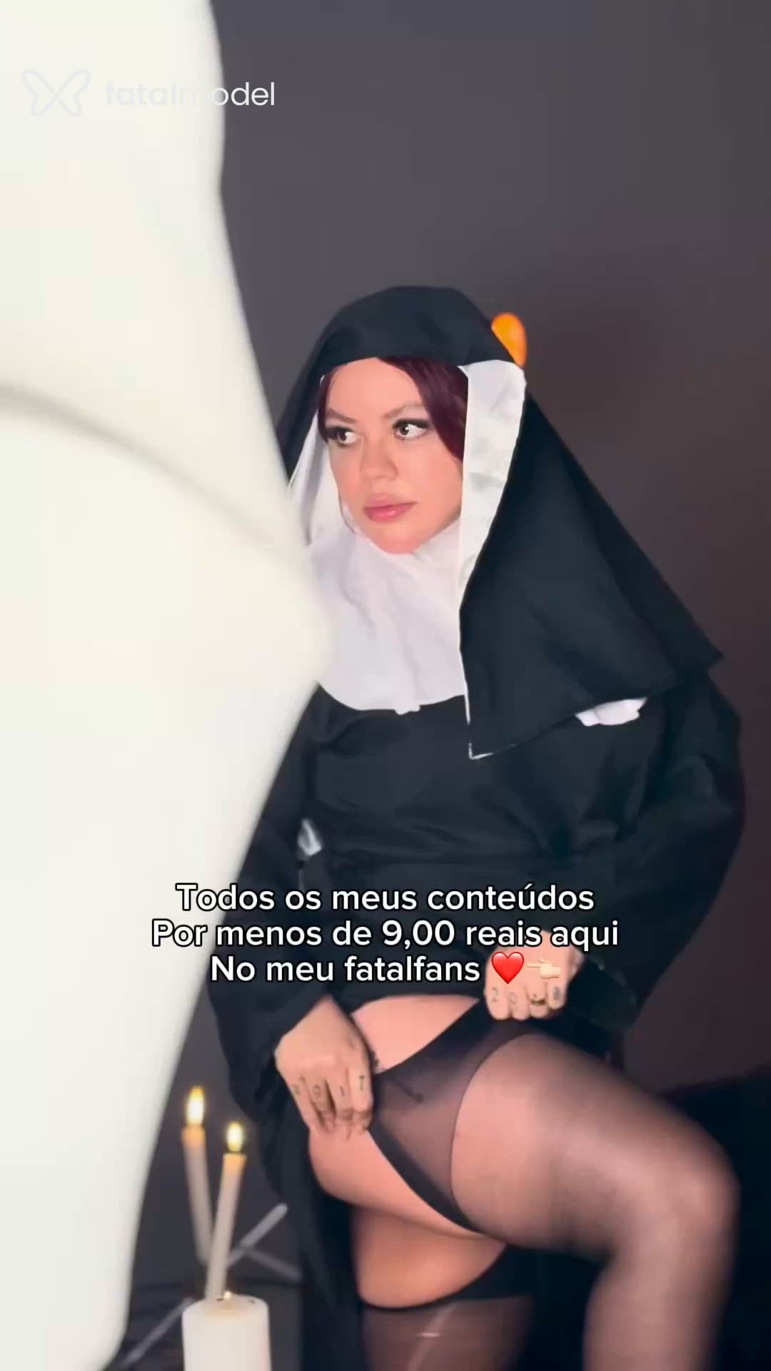 Acompanhante mulher ruiva (o) de olhos castanhos - Anna Savegnago