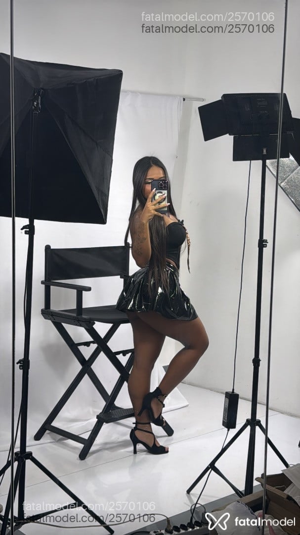 Acompanhante mulher morena (o) de olhos pretos em Belo Horizonte - Luana Oliveira