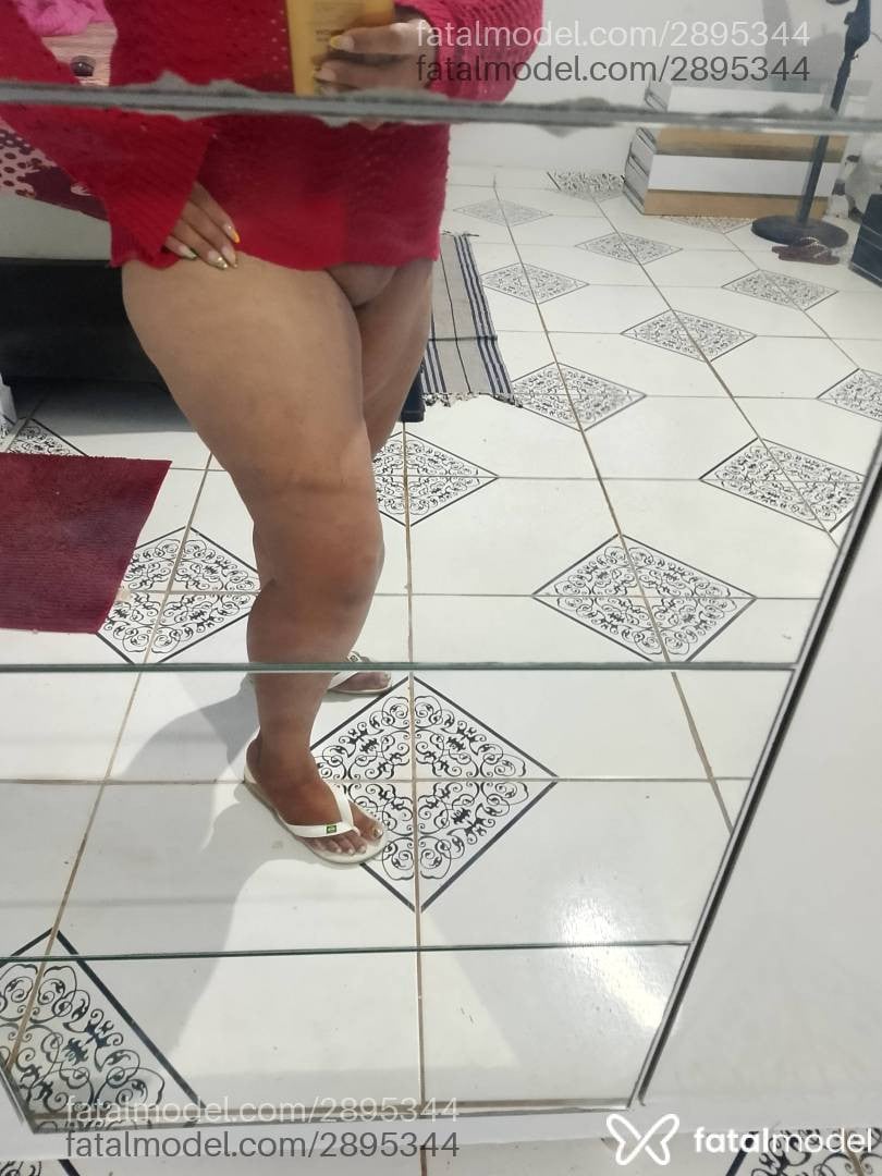Acompanhante mulher ruiva (o) de olhos castanhos em Caldas Novas - Kamylla