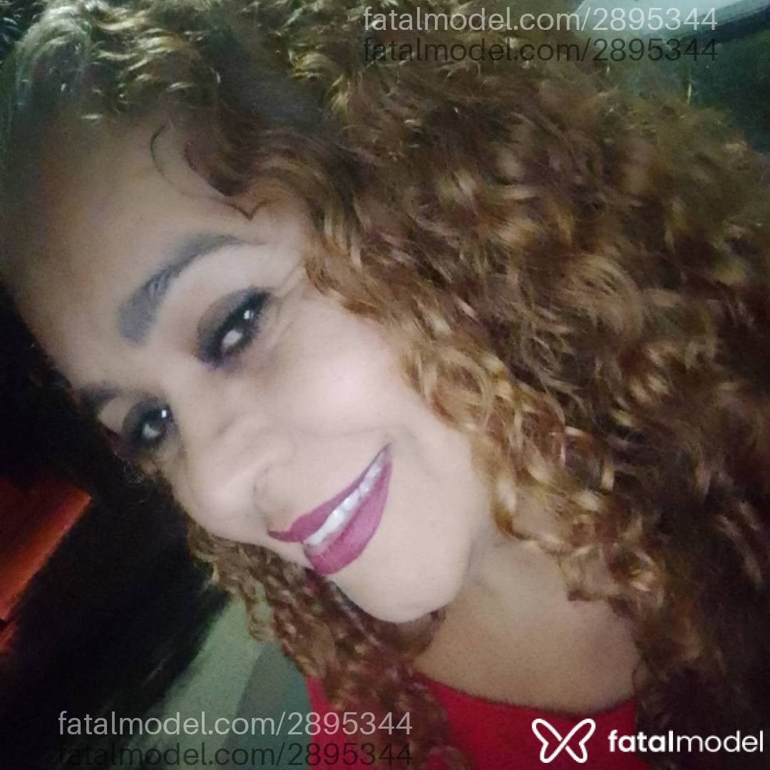 Acompanhante mulher ruiva (o) de olhos castanhos em Caldas Novas - Kamylla