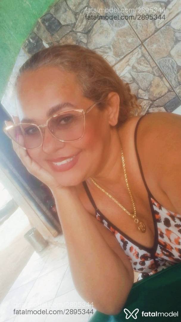 Acompanhante mulher ruiva (o) de olhos castanhos - Kamylla