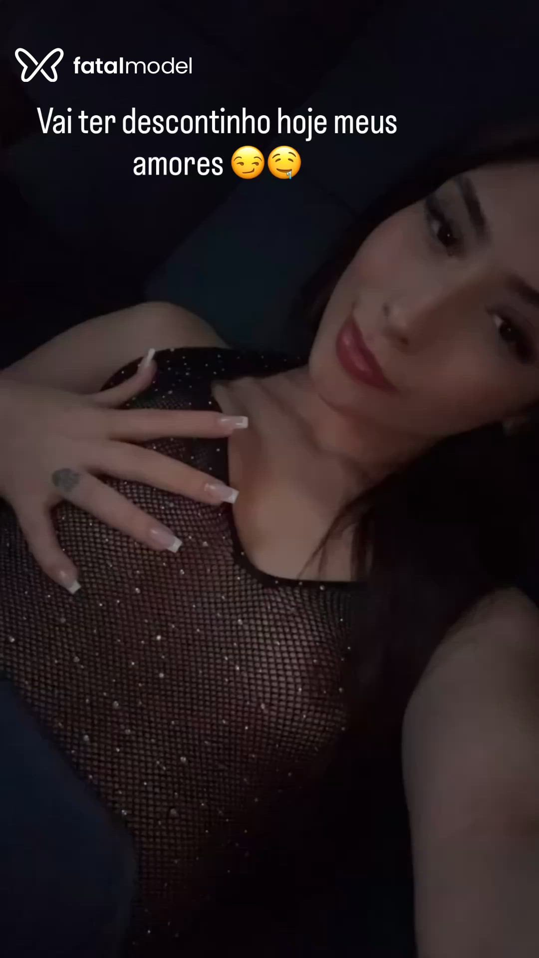 Acompanhante mulher com cabelo castanho de olhos castanhos - Luana Lua