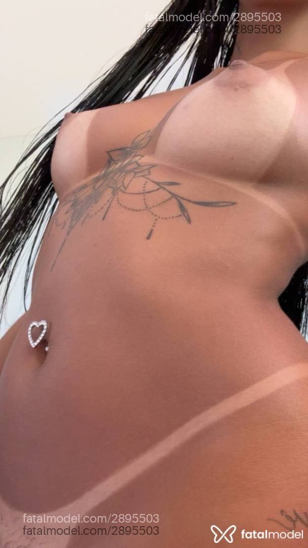Acompanhante mulher morena (o) de olhos pretos em Chapecó - Sofia