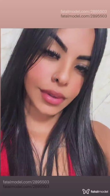 Acompanhante mulher morena (o) de olhos pretos - Sofia Acompanhante mulher morena (o) de olhos pretos - Sofia
