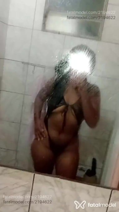 Acompanhante mulher morena (o) de olhos pretos em Florianópolis - Pricesinha