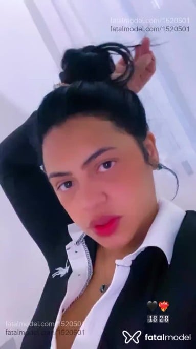 Acompanhante mulher morena (o) de olhos castanhos em Virtual Acompanhante mulher morena (o) de olhos castanhos em Virtual - Maria Timóteo