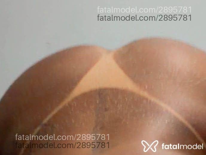 Acompanhante mulher com cabelo castanho de olhos castanhos - Sheylla
