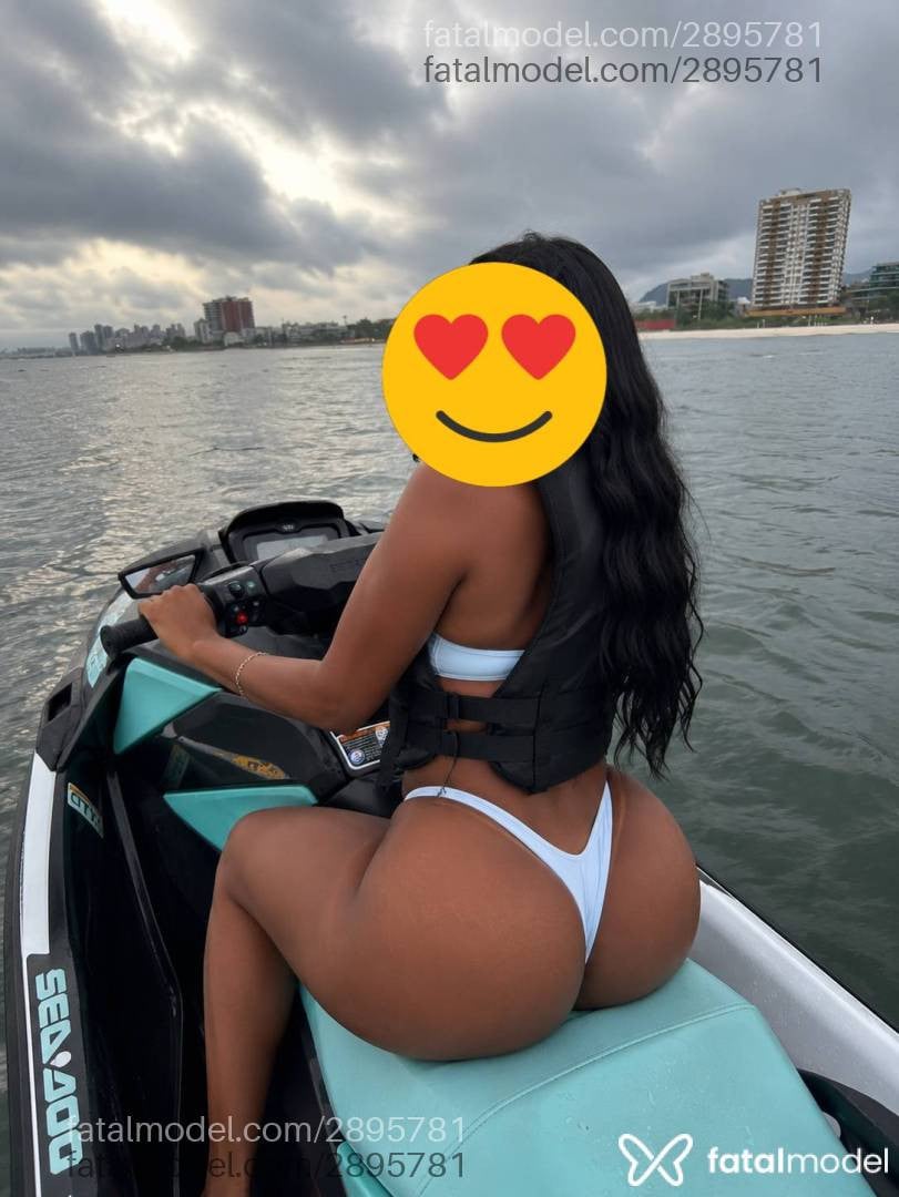 Acompanhante mulher com cabelo castanho de olhos castanhos - Sheylla
