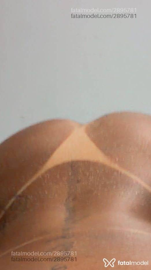 Acompanhante mulher com cabelo castanho de olhos castanhos - Sheylla