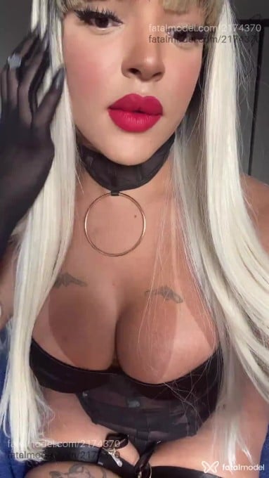 Acompanhante mulher trans loira (o) de olhos castanhos em Juiz de Fora - Rayane Jesus