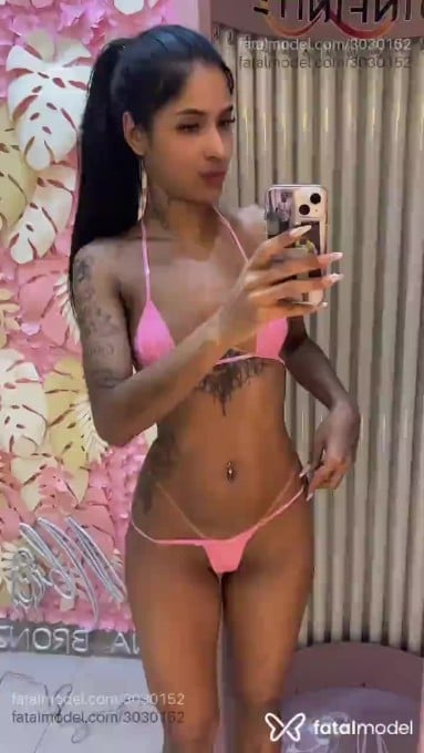 Acompanhante mulher morena (o) de olhos castanhos em São Paulo - Helena Dias
