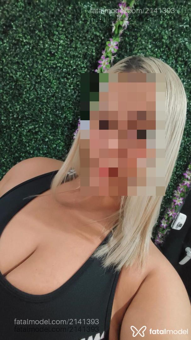 Acompanhante mulher loira (o) de olhos castanhos em Rio das Ostras - Cristal